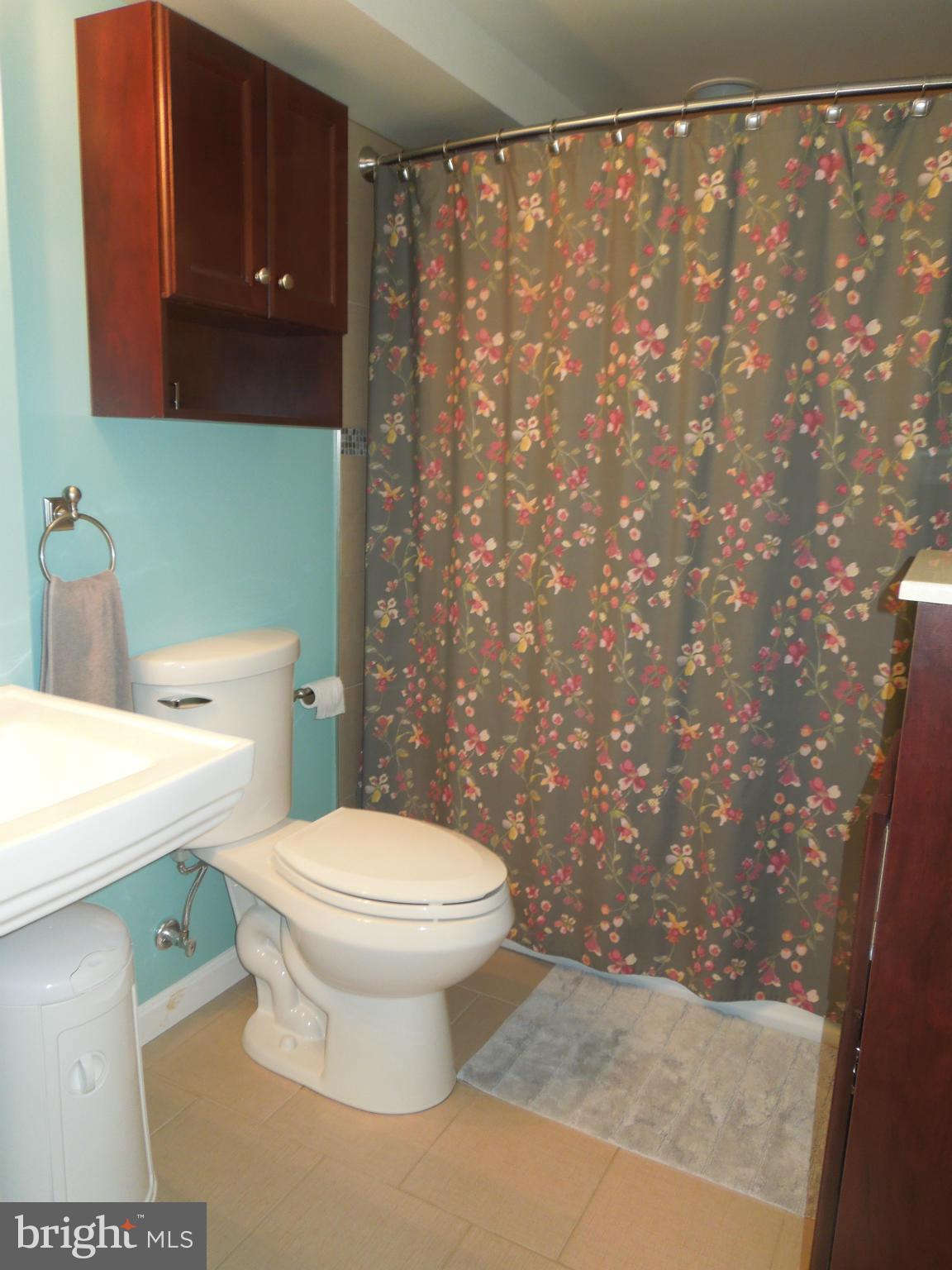 555 Forest View Road Linthicum Heights, MD 21090 - Photo 21 of 30 Bath
