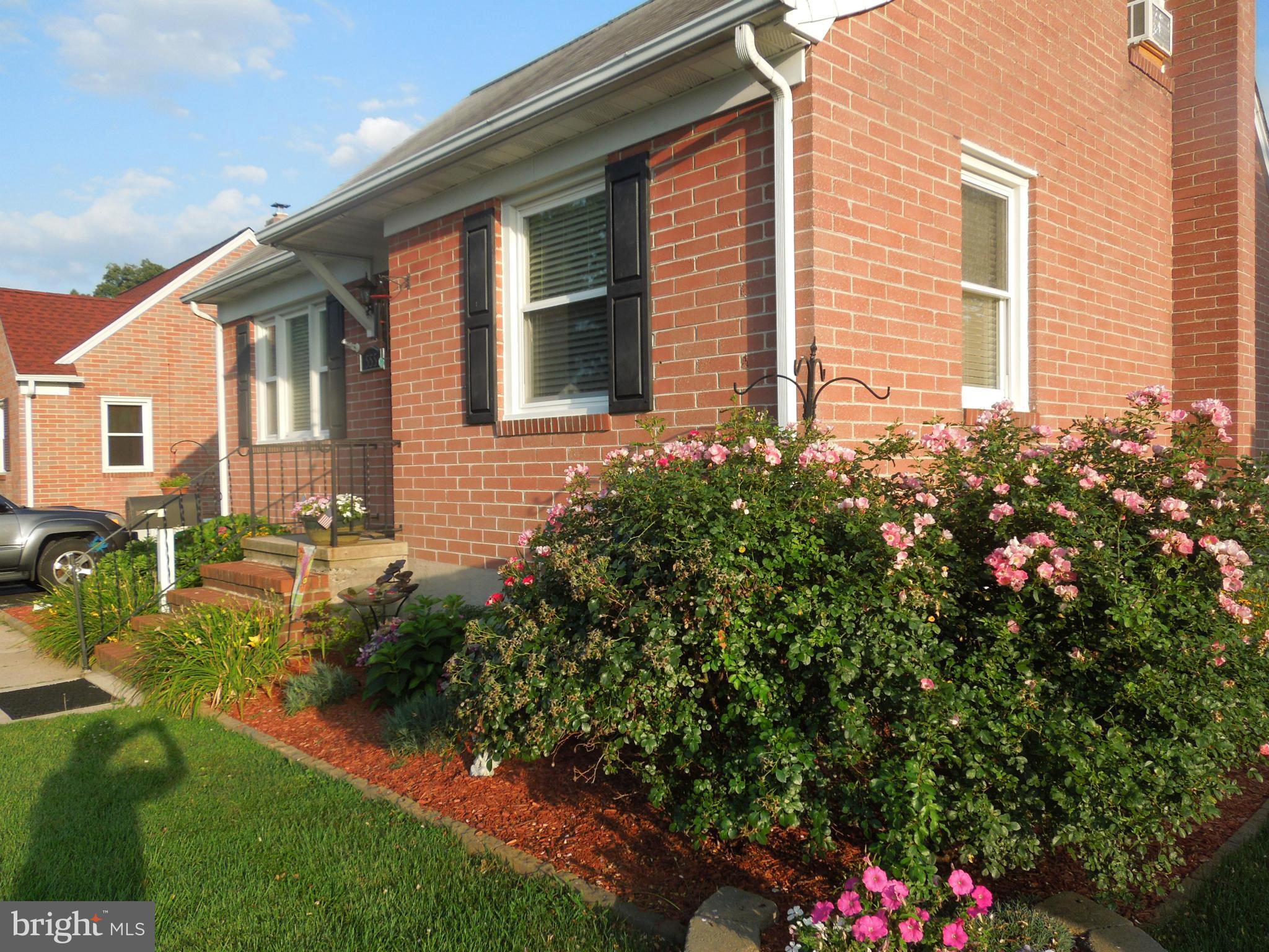 555 Forest View Road Linthicum Heights, MD 21090 - Photo 4 of 30 Exterior (General)