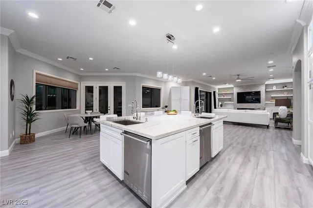 $5,200,000 | 29 Soaring Bird Court, Las Vegas, NV 89135