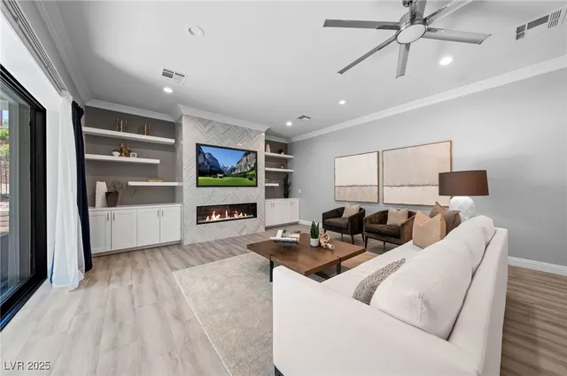 $5,200,000 | 29 Soaring Bird Court, Las Vegas, NV 89135