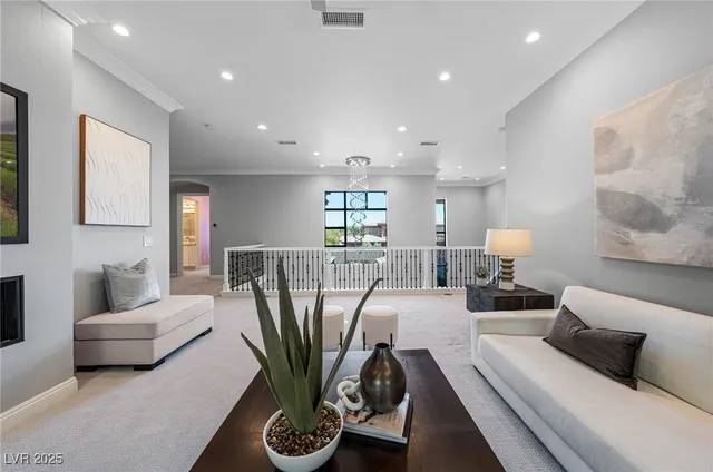 $5,200,000 | 29 Soaring Bird Court, Las Vegas, NV 89135