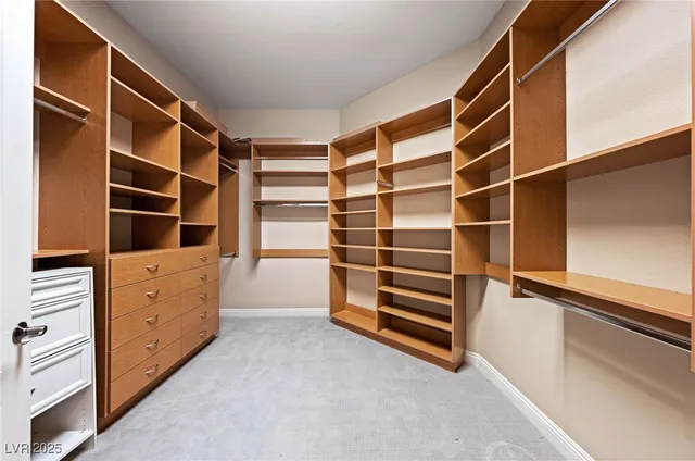 $5,200,000 | 29 Soaring Bird Court, Las Vegas, NV 89135