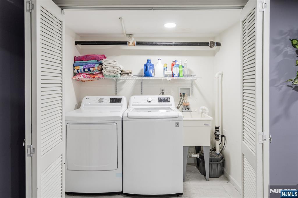 17 Woodstone Road Rockaway, NJ 07866 - Photo 15 of 20