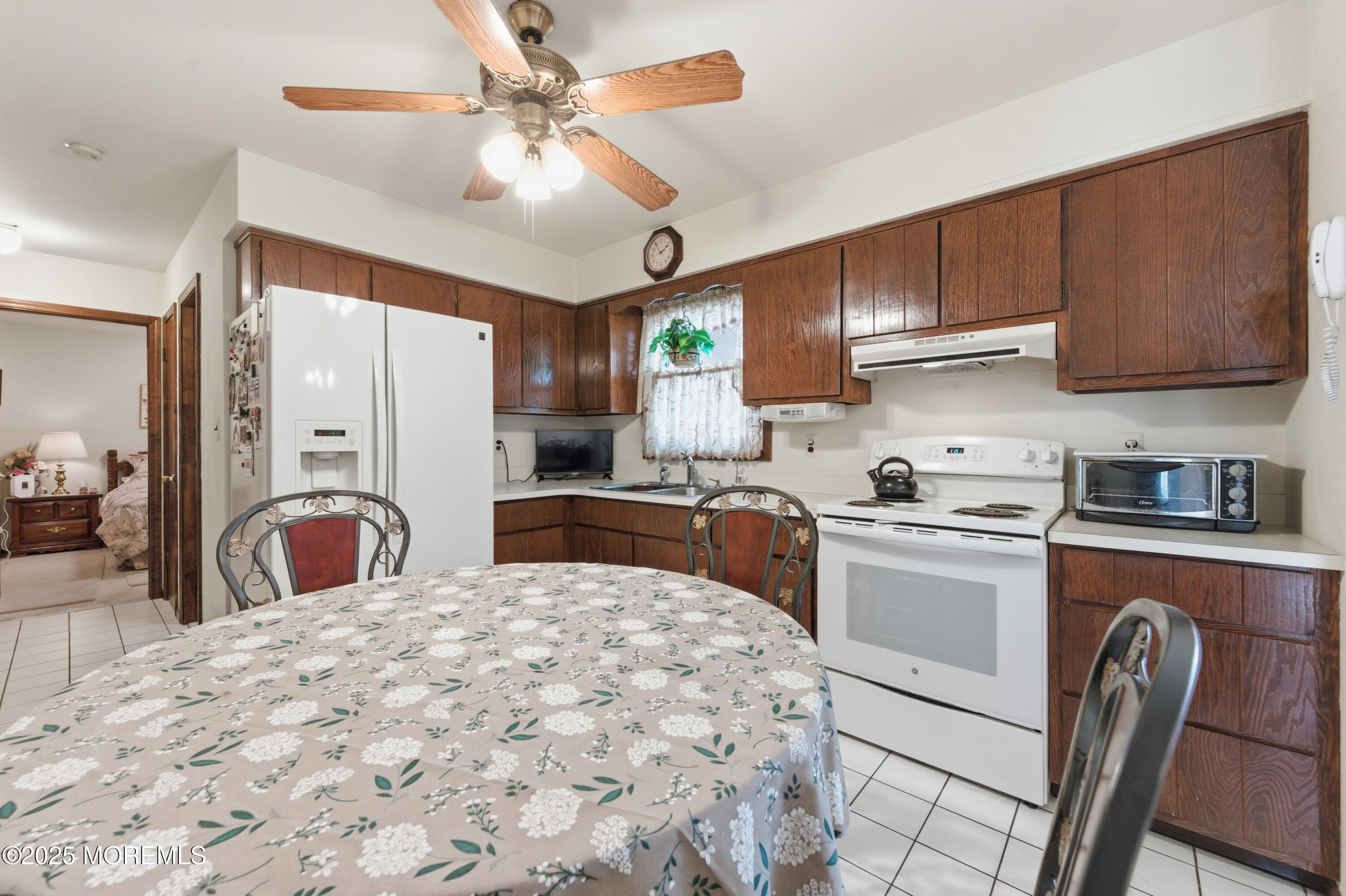 2541 Steiner Road Manchester Township, NJ 08759 - Photo 16 of 39 Kitchen