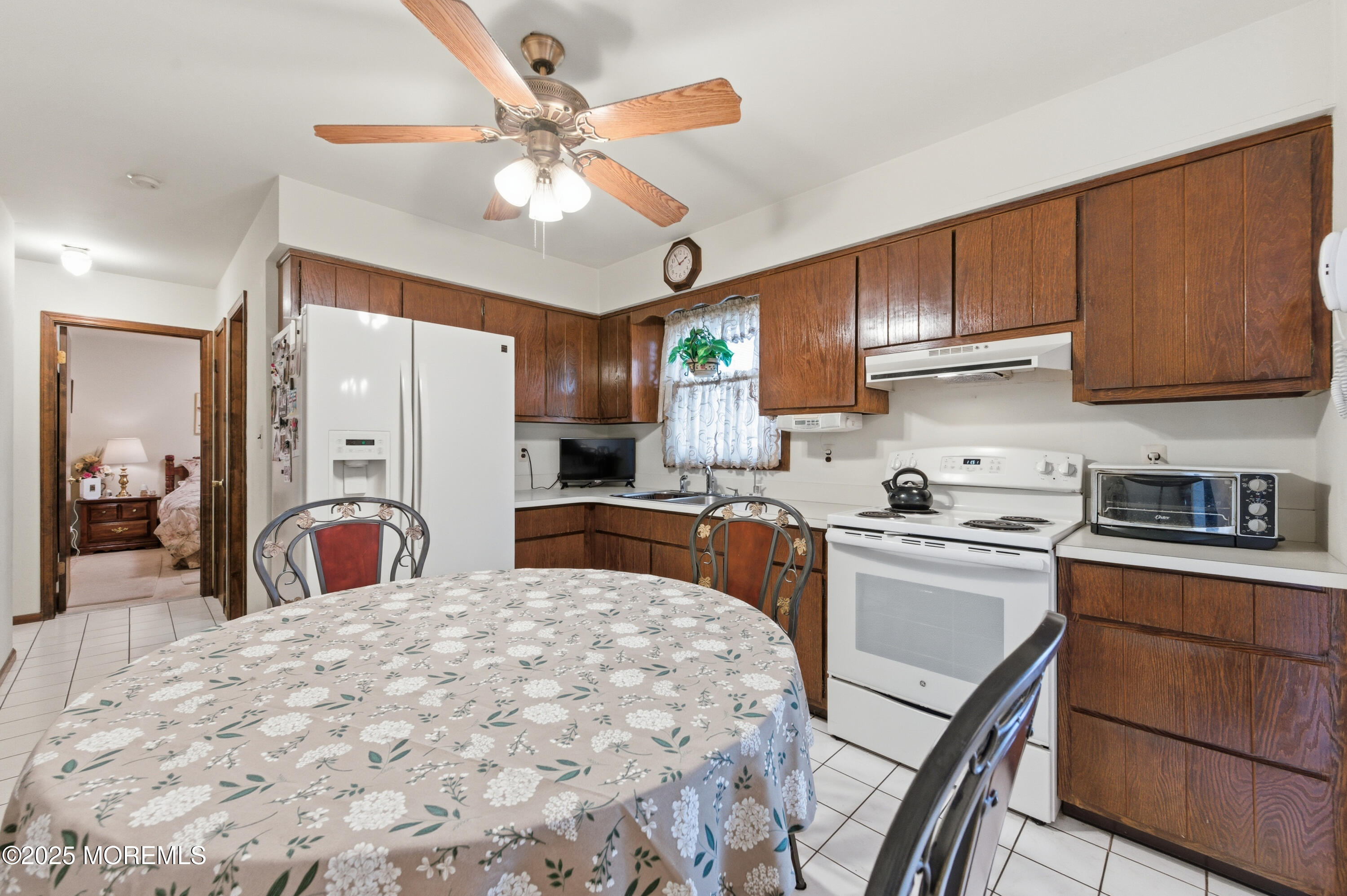 2541 Steiner Road Manchester Township, NJ 08759 - Photo 18 of 39 Kitchen