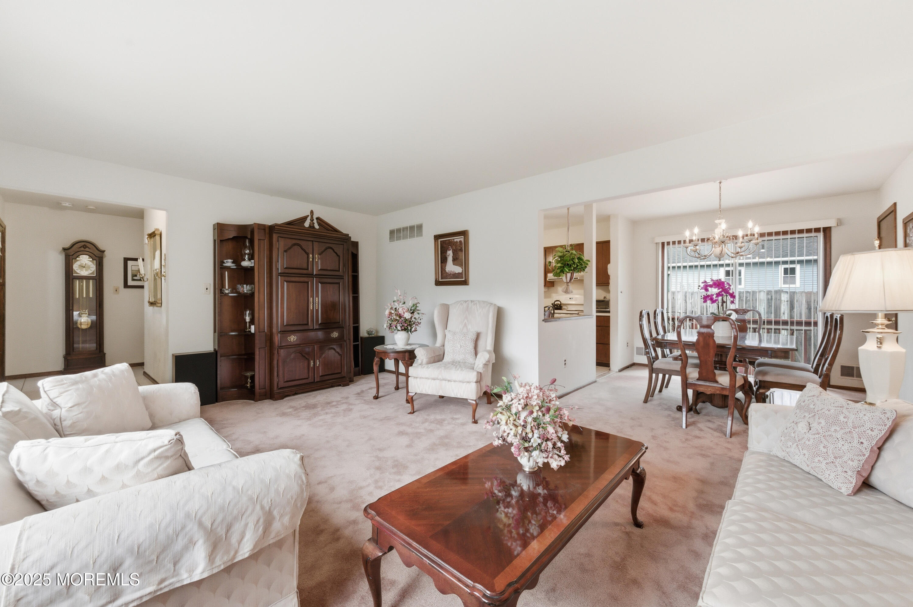 2541 Steiner Road Manchester Township, NJ 08759 - Photo 10 of 39 Living Room
