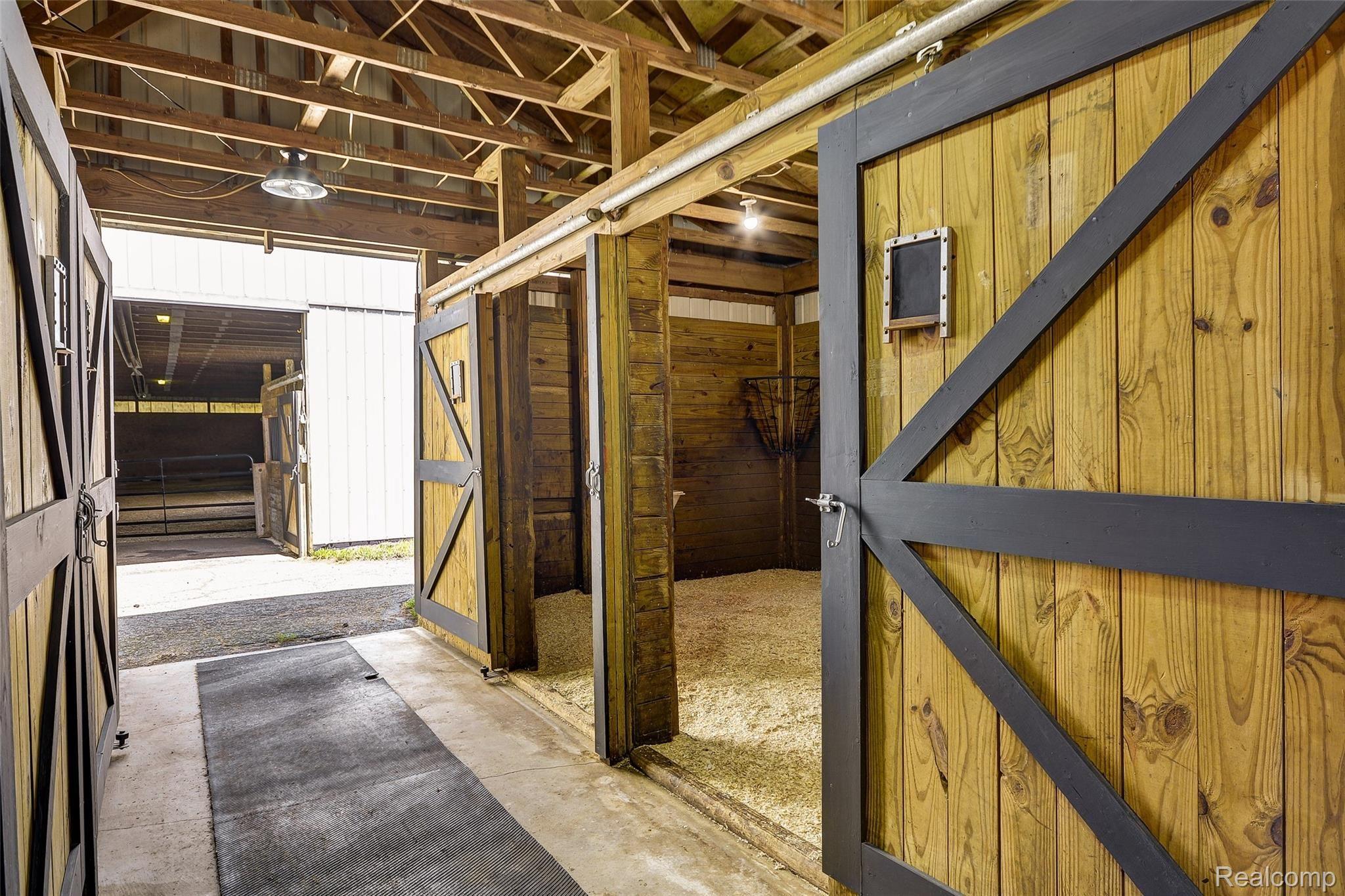 4408 Ellis Road Fowlerville, MI 48836 - Photo 43 of 72 4408_Ellis_43.jpg