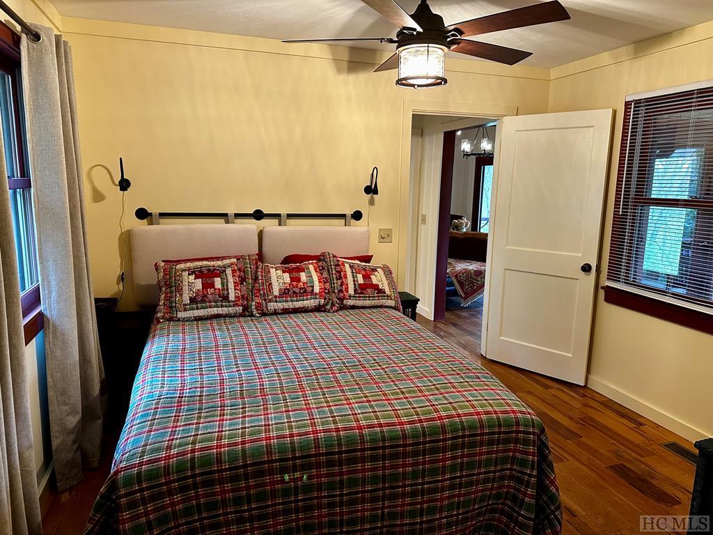 4205 Flat Mountain Road Highlands, NC 28741 - Photo 22 of 47 Gallery Image 22