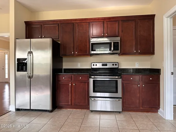 $2,200 | 209 Pineflat Way, Hubert, NC 28539