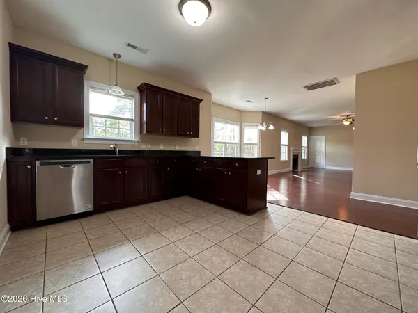 $2,200 | 209 Pineflat Way, Hubert, NC 28539