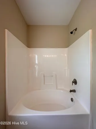 $2,200 | 209 Pineflat Way, Hubert, NC 28539