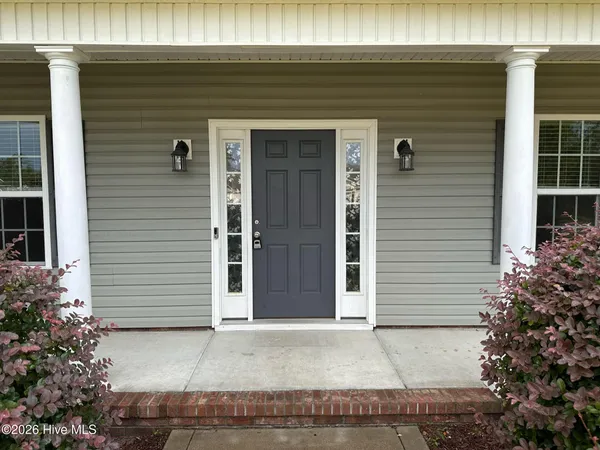 $2,200 | 209 Pineflat Way, Hubert, NC 28539