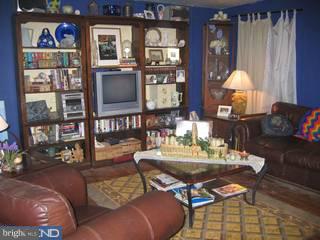 206 Redford Road Oreland, PA 19075 - Photo 2 of 6 Gallery Image 2