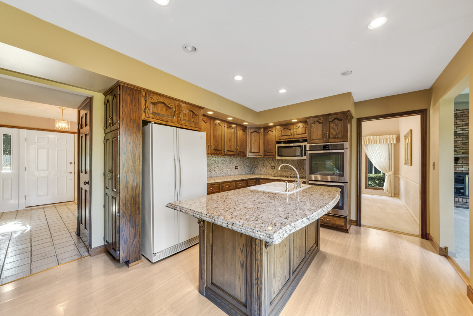 210 San Carlos Road Minooka, IL 60447 - Photo 8 of 25