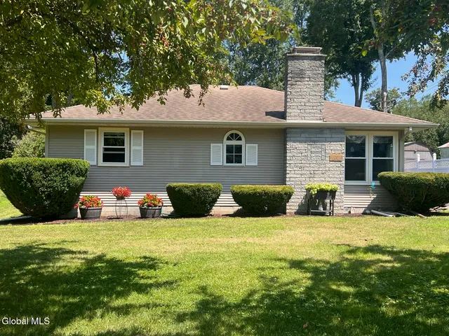 $265,000 | 210 Main Street, Middleburgh, NY 12122