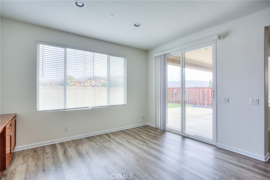 10860 Portofino Lane Riverside, CA 92503 - Photo 18 of 45 Gallery Image 18