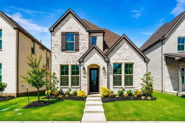 $575,000 | 733 Isabel Street, Celina, TX 75009