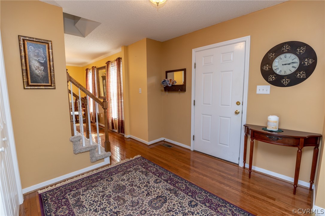 9012 Wycliff Road North Chesterfield, VA 23236 - Photo 2 of 27 Entrance