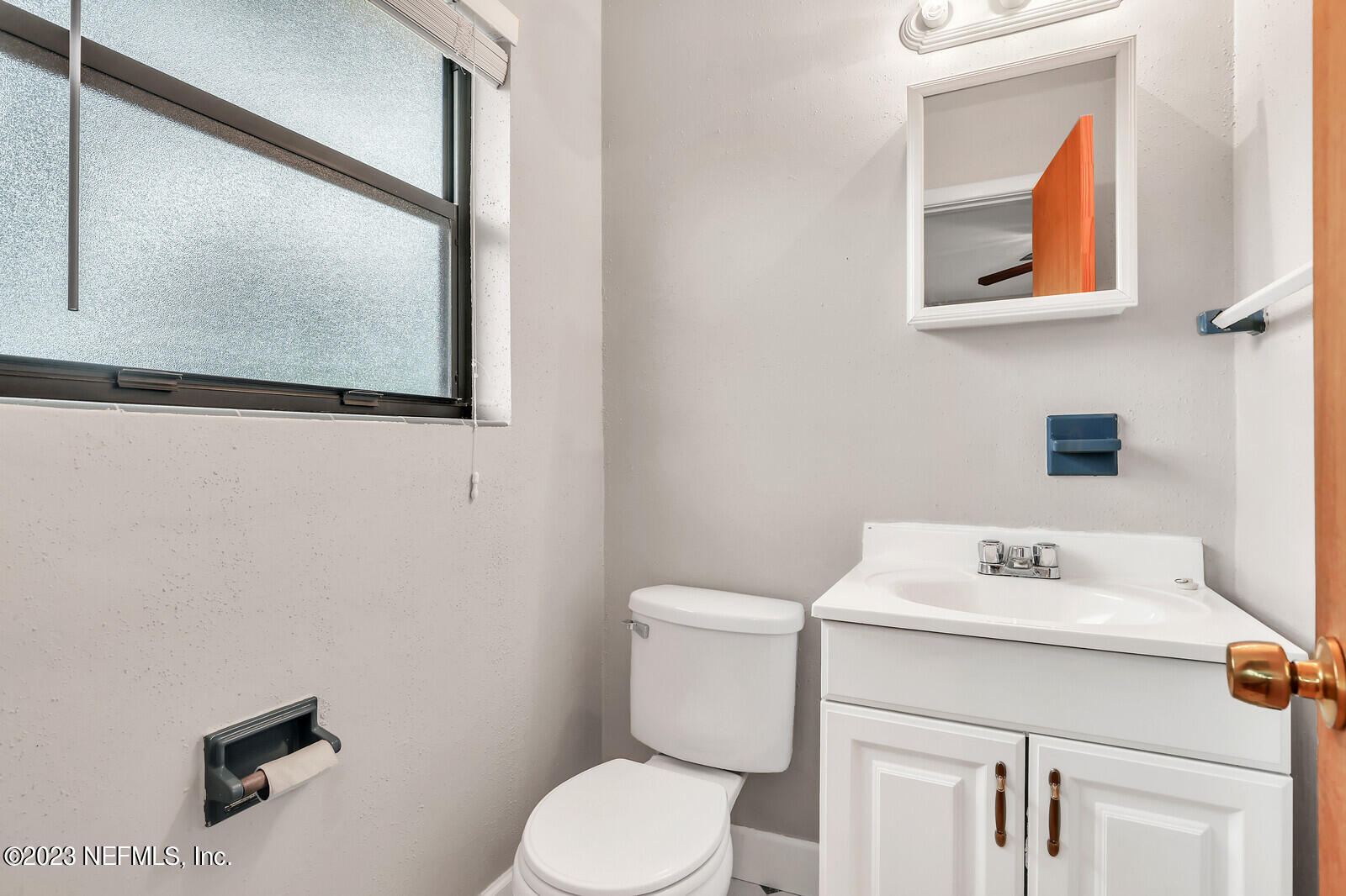 2503 Caladium Road Jacksonville, FL 32211 - Photo 17 of 27 Primary Bedroom Bathroom 1/2 Bath
