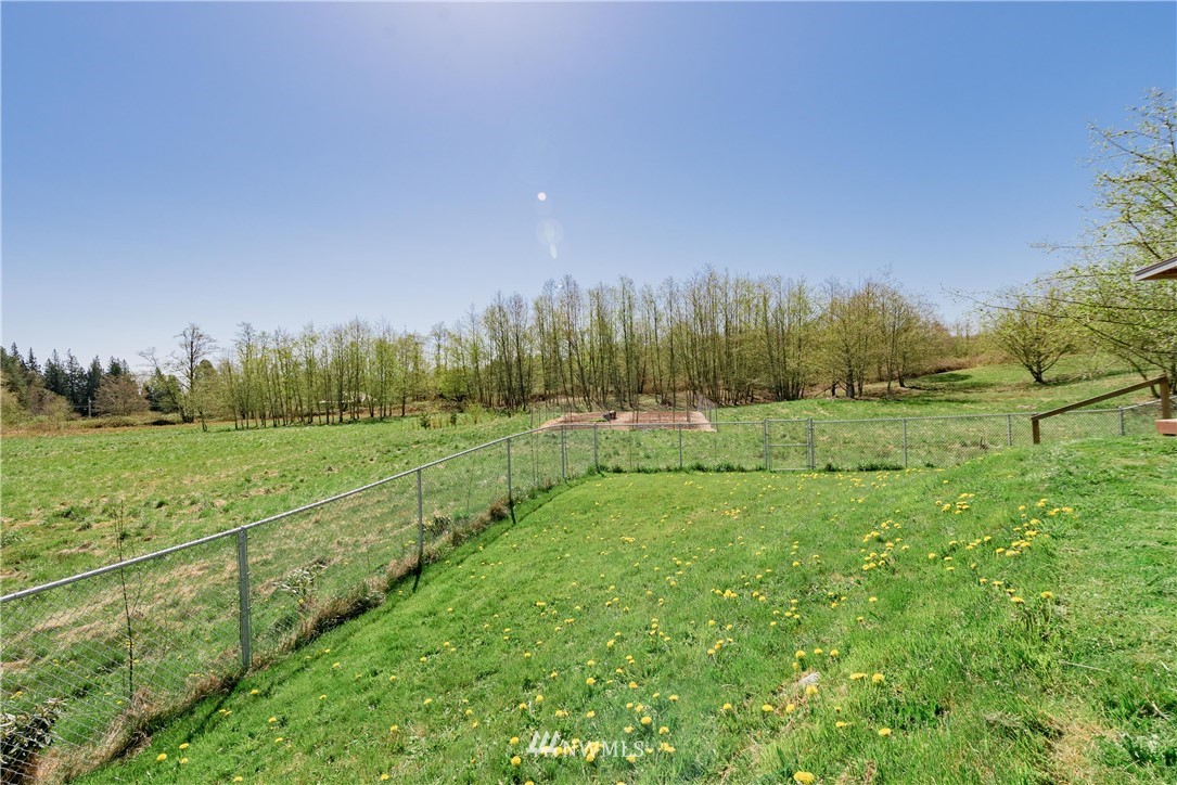 2555 Brown Road Ferndale, WA 98248 - Photo 18 of 26