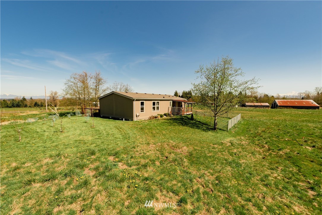 2555 Brown Road Ferndale, WA 98248 - Photo 3 of 26