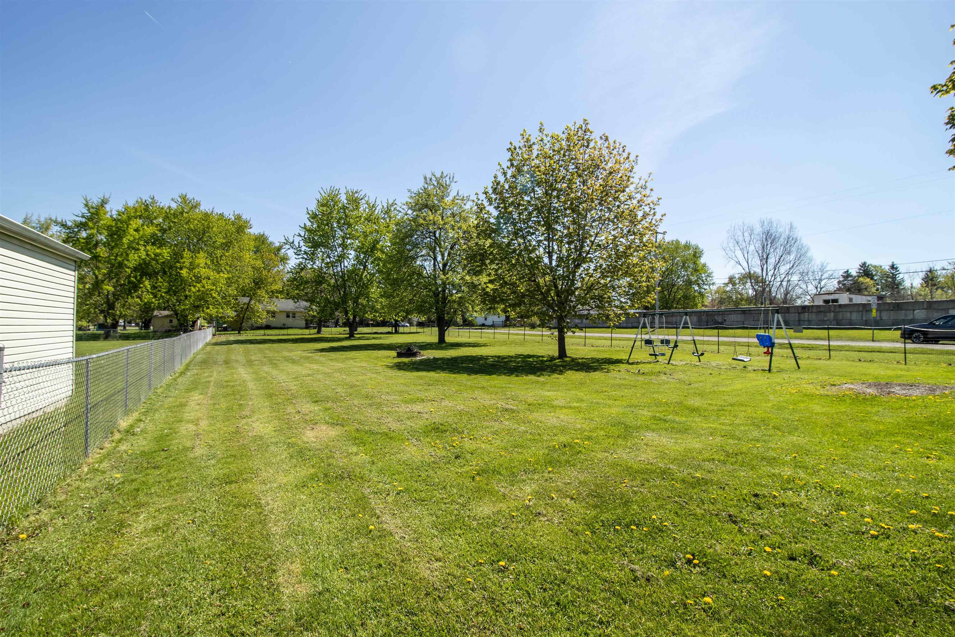 10256 North Saginaw Road Clio, MI 48420 - Photo 26 of 34