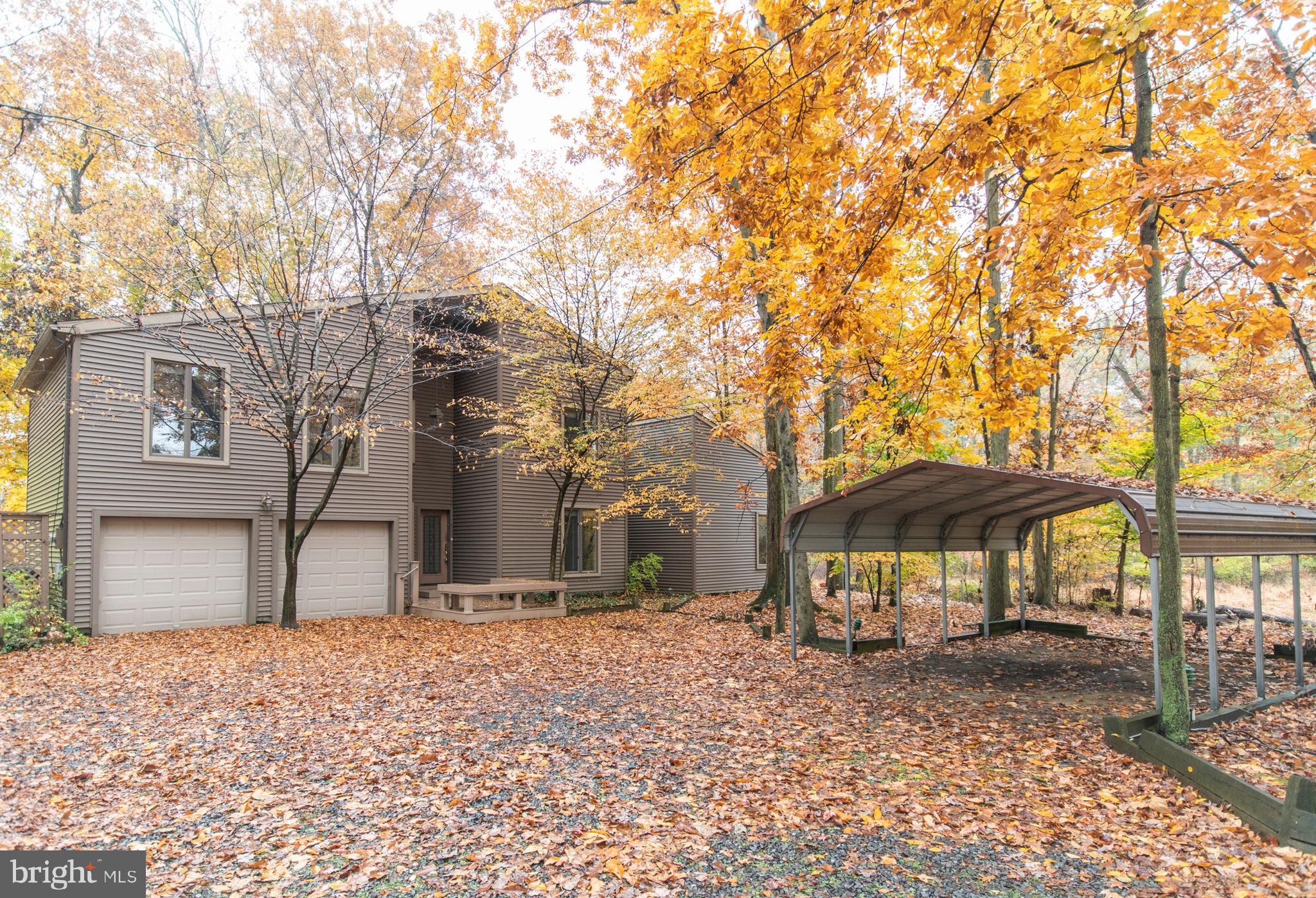 78 Ark Road Lumberton, NJ 08048 - Photo 2 of 39 Large circle driveway with carport