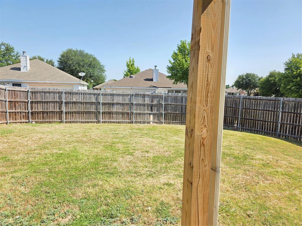 157 Bushel Lane Dallas, TX 75241 - Photo 6 of 6 Gallery Image 6