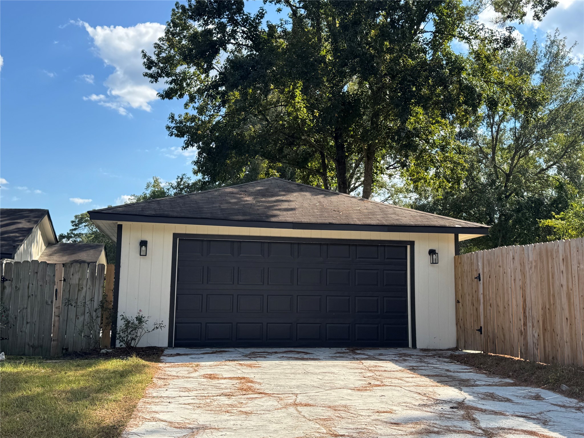 20646 Baptist Encampment Road New Caney, TX 77357 - Photo 15 of 20 Garage converted in a guest house. "Casita"