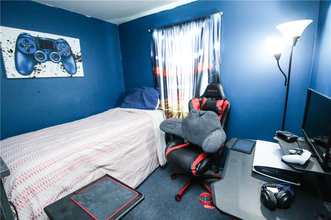 1221 Hinchey Road Gates, NY 14624 - Photo 12 of 16