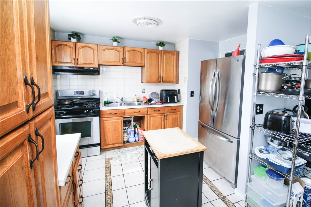 1221 Hinchey Road Gates, NY 14624 - Photo 7 of 16