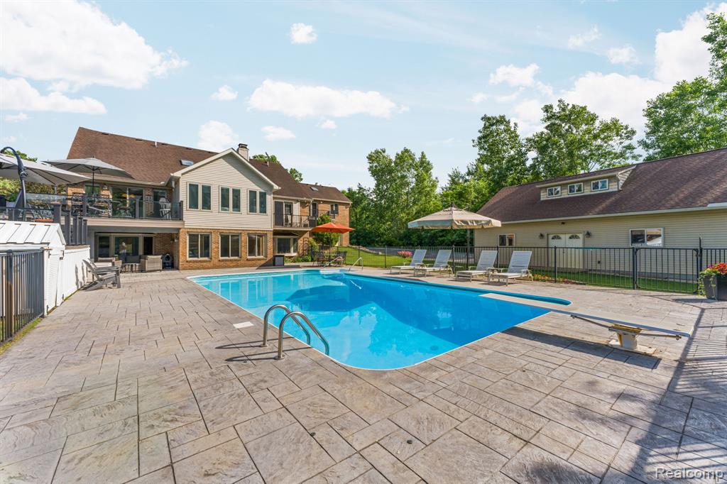 2325 7 Mile Road South Lyon, MI 48178 - Photo 60 of 74