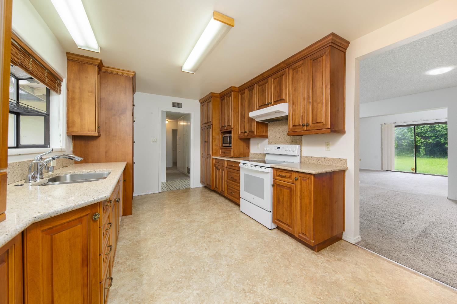 7113 Dolan Way Citrus Heights, CA 95621 - Photo 17 of 55