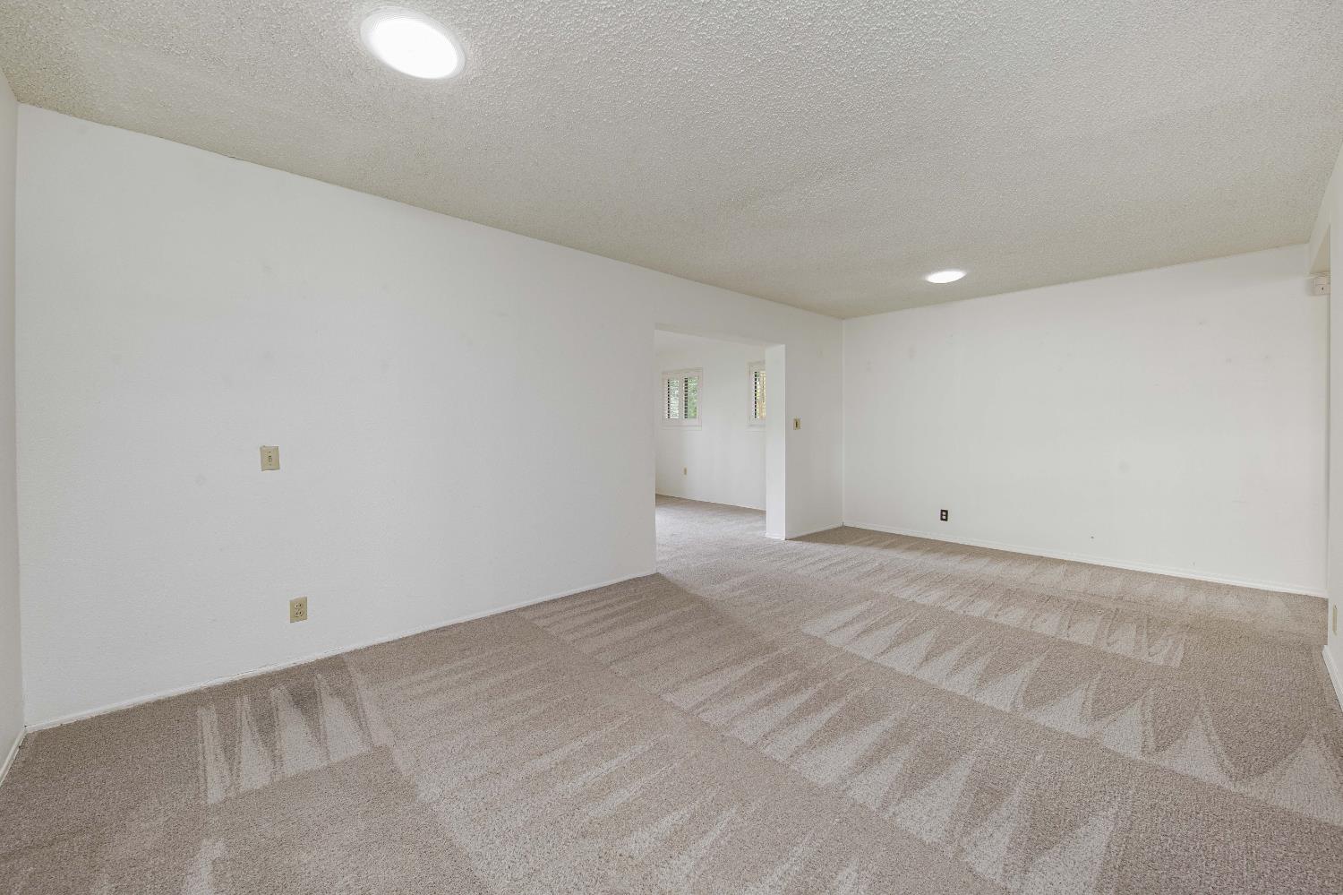 7113 Dolan Way Citrus Heights, CA 95621 - Photo 10 of 55