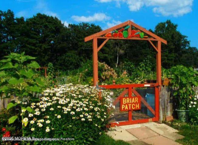 15 Markham Road Brick, NJ 08724 - Photo 23 of 28 a view of outdoor space