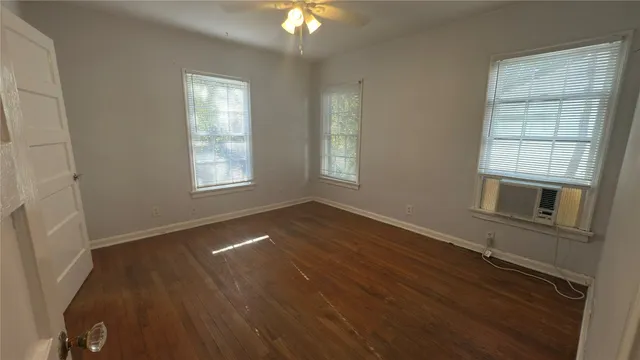 $1,500 | 3510 Robinson Avenue, Austin, TX 78722