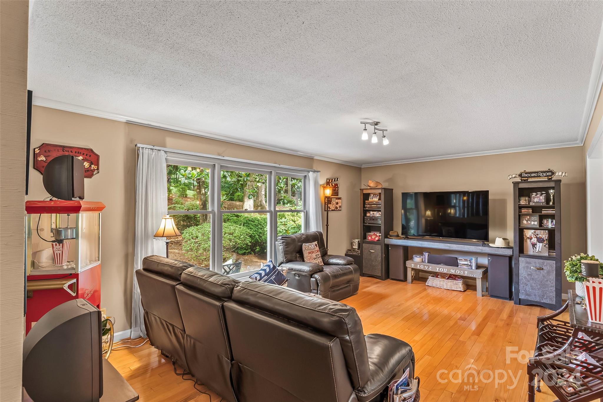 317 Walton Road Morganton, NC 28655 - Photo 7 of 48 Gallery Image 7