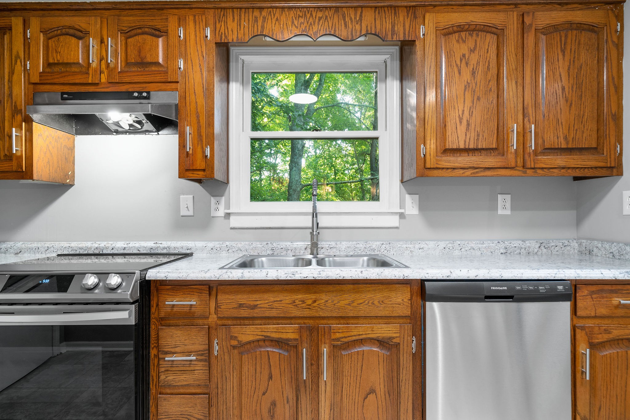 2095 Ferry Road Clarksville, TN 37040 - Photo 11 of 25 Gallery Image 11