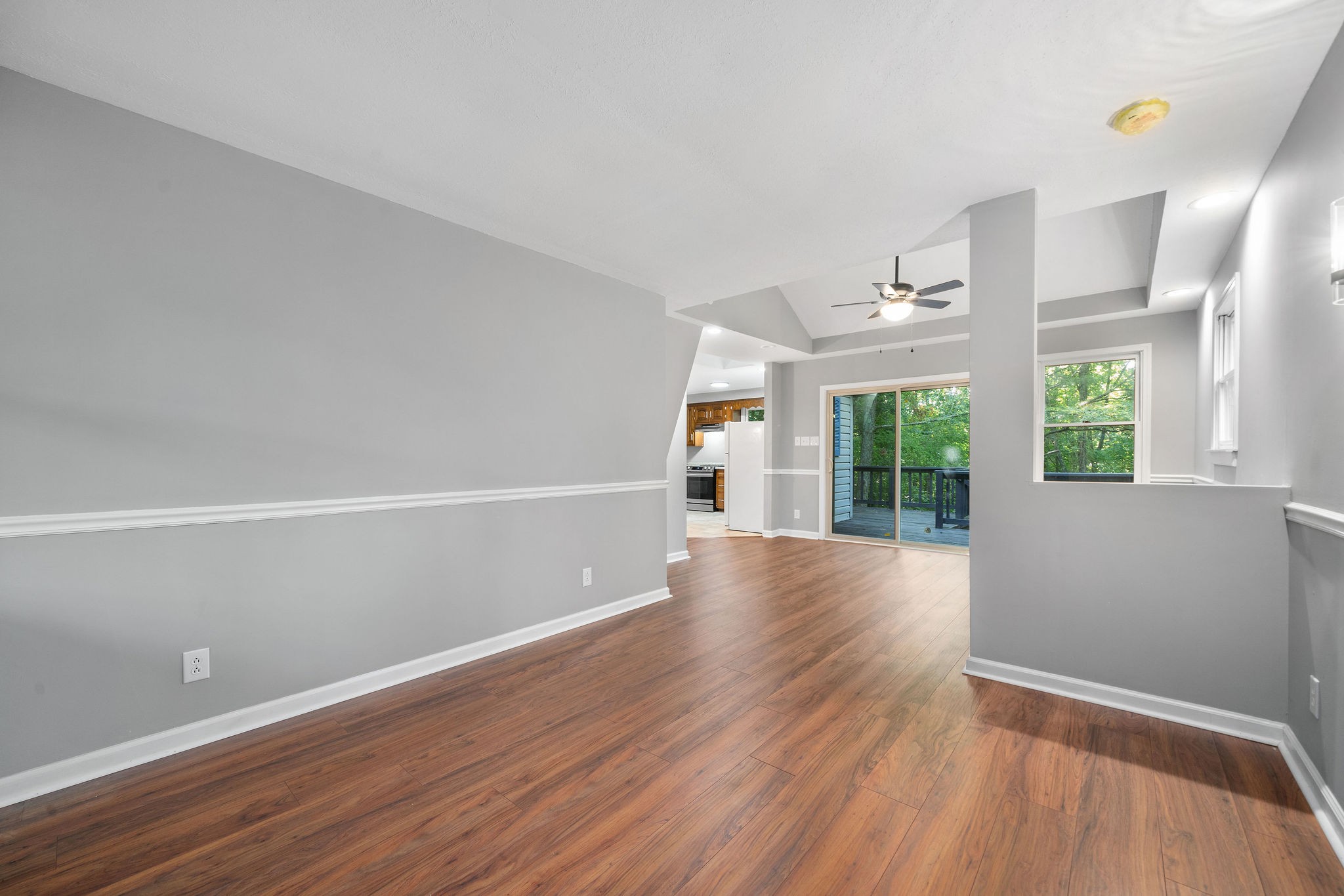 2095 Ferry Road Clarksville, TN 37040 - Photo 3 of 25 Gallery Image 3