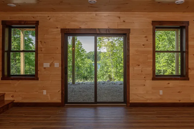 $695,000 | 2018 County 5 Street Northwest, Hackensack, MN 56452