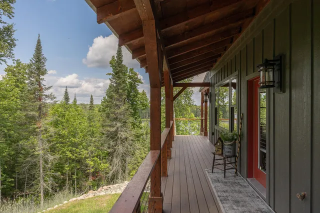 $695,000 | 2018 County 5 Street Northwest, Hackensack, MN 56452