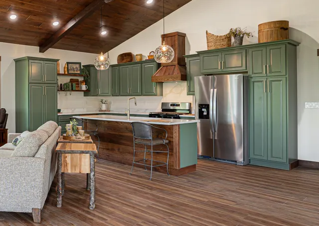 $695,000 | 2018 County 5 Street Northwest, Hackensack, MN 56452