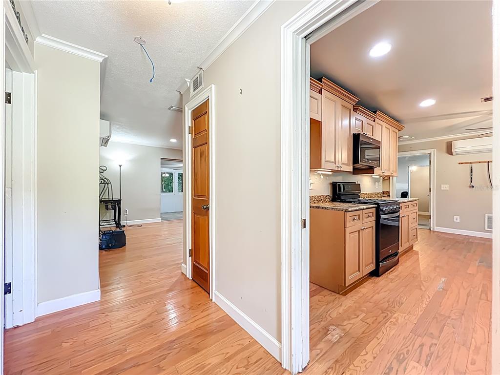 4851 Hester Avenue Sanford, FL 32773 - Photo 3 of 85