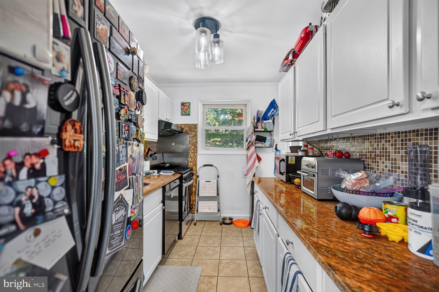 708 First Street Rockville, MD 20851 - Photo 7 of 25