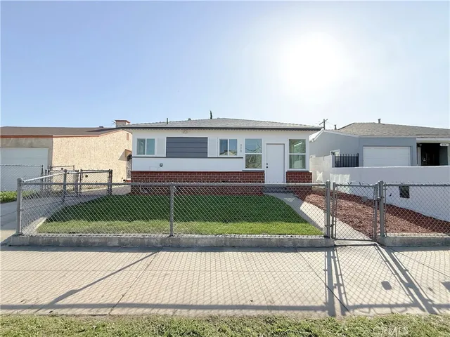 $599,900 | 220 West 98th Street, Los Angeles, CA 90003