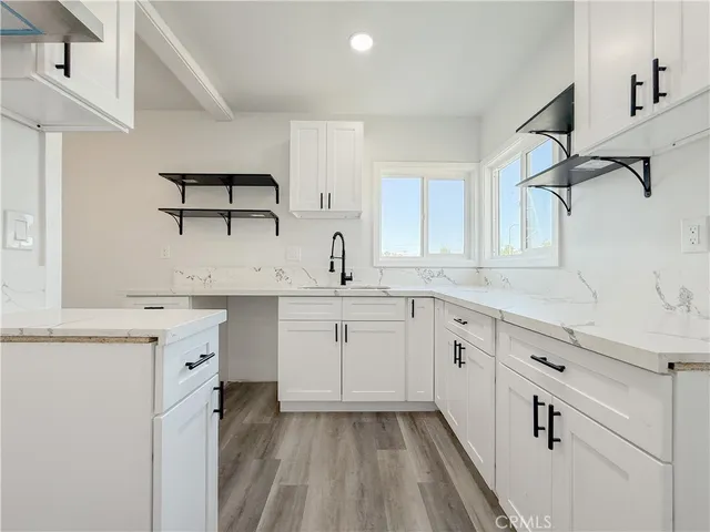 $599,900 | 220 West 98th Street, Los Angeles, CA 90003