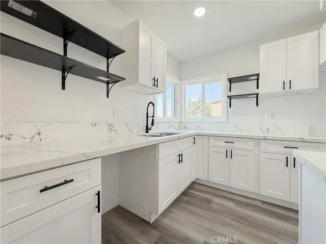 $599,900 | 220 West 98th Street, Los Angeles, CA 90003