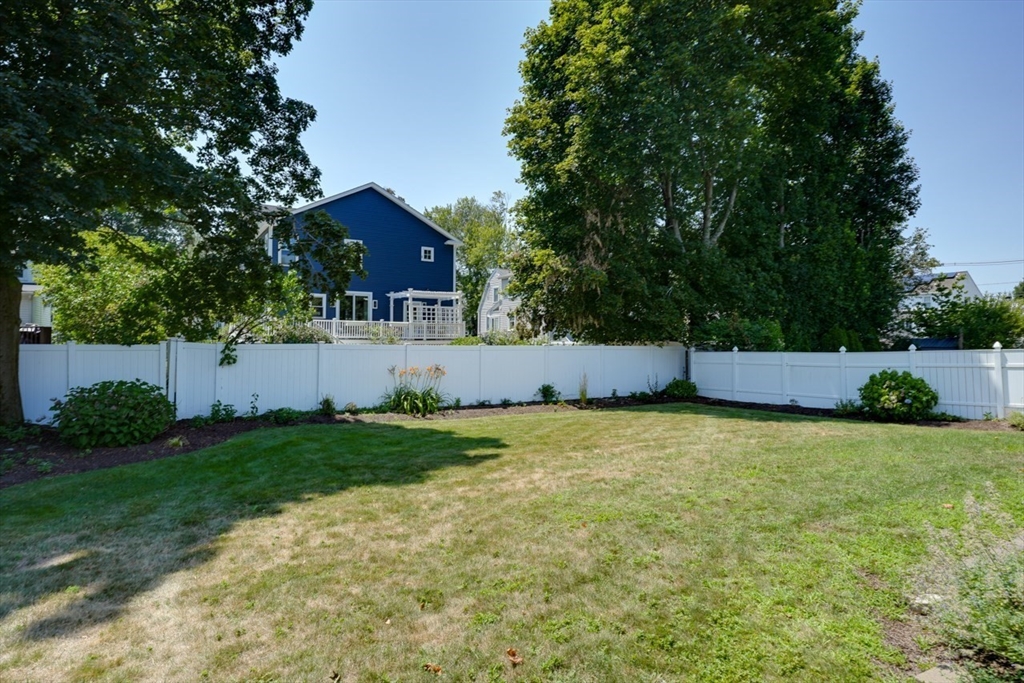 17 Pelham Road Waltham, MA 02453 - Photo 19 of 19 Gallery Image 19