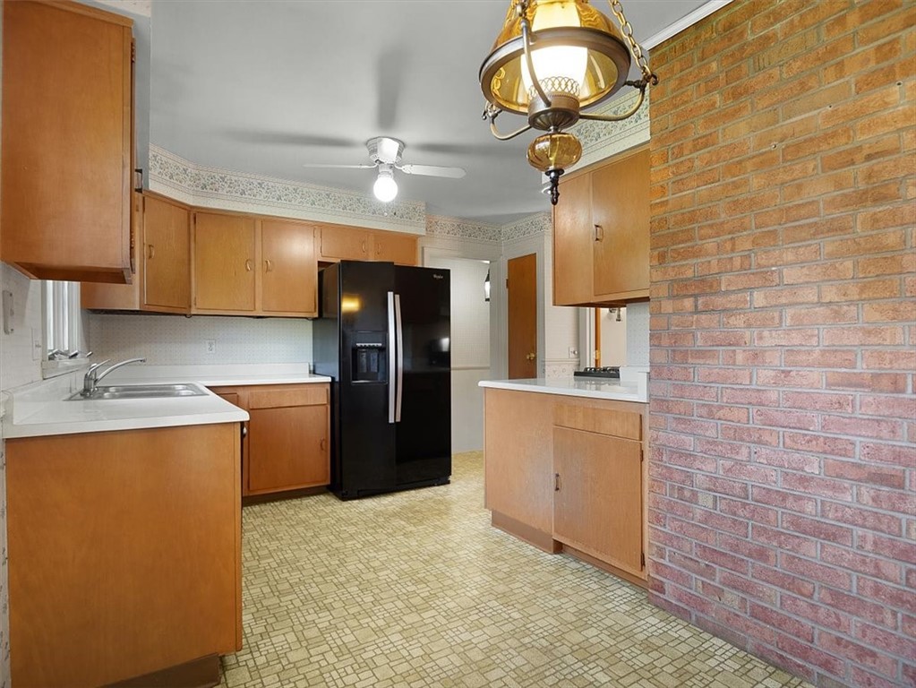 12 Old Post Road Perinton, NY 14450 - Photo 5 of 49 Gallery Image 5