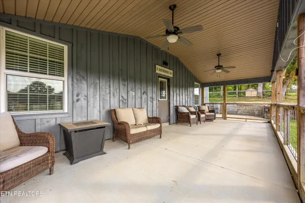 $1,400,000 | 420 Brakebill Road, Knoxville, TN 37924